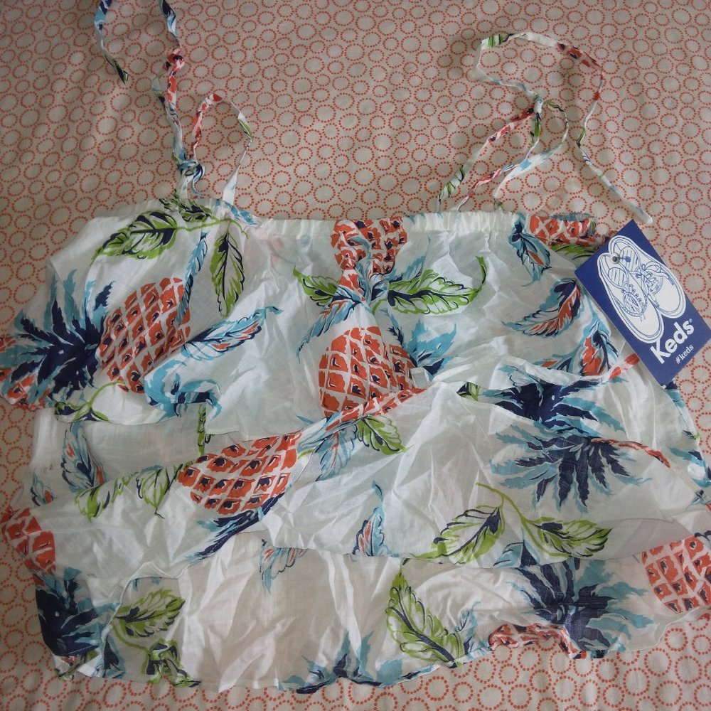 Strappy Ruffled Top - Picture 3 of 4